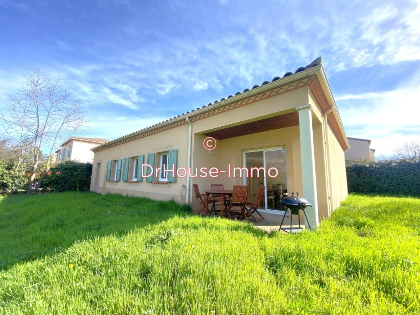 Maison 5 pièces de 105 m² - Uzès (30700)