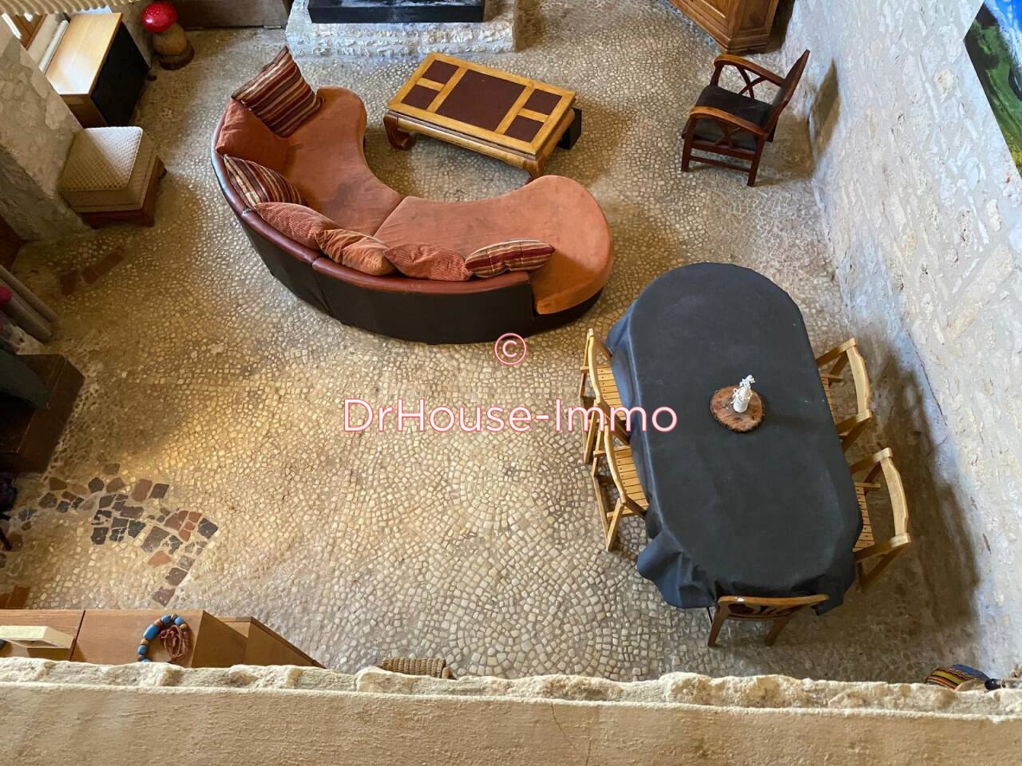 Maison 4 pièces de 127 m² - Ventouse (16460)