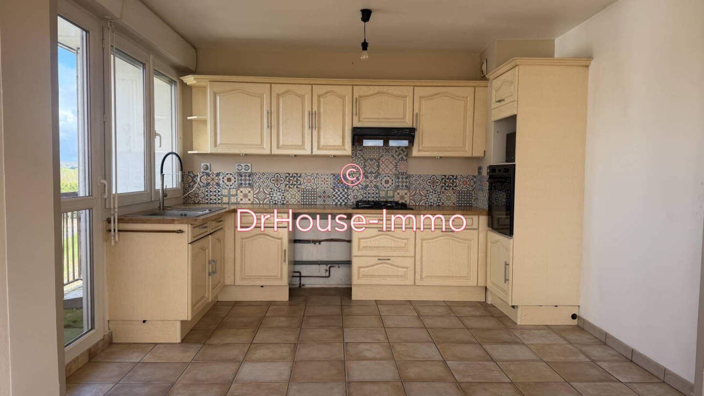 Appartement 3 pièces de 68 m² - Le Mans (72000)