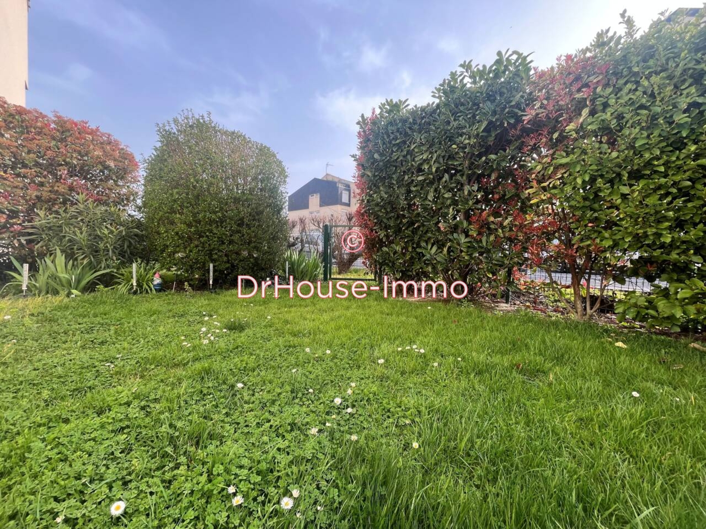 Appartement 2 pièces de 31 m² - Courseulles-sur-Mer (14470)