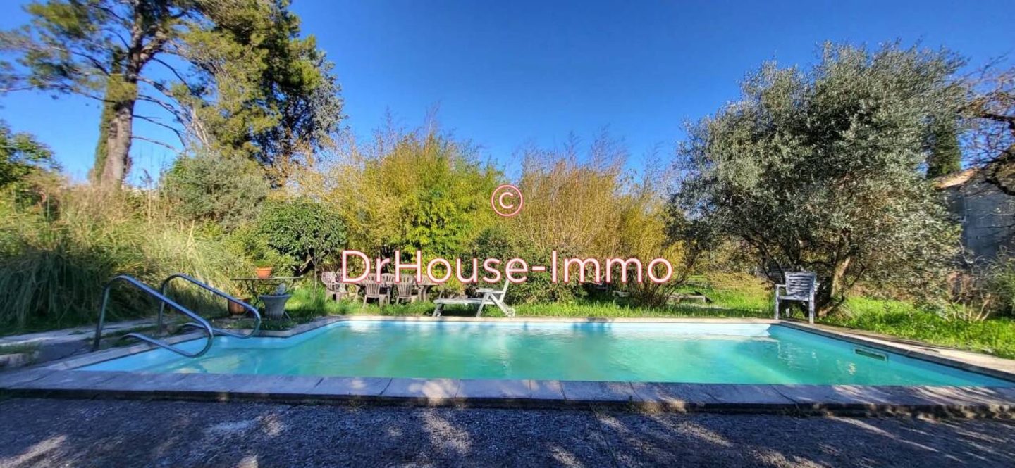 Maison 8 pièces de 209 m² - Saint-Martin-de-Valgalgues (30520)