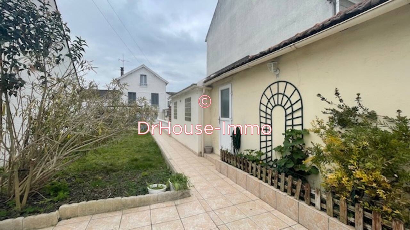 Maison 6 pièces de 110 m² - Bondy (93140)