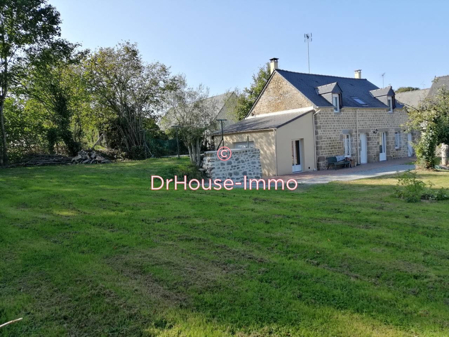 Maison 6 pièces de 121 m² - Gorron (53120)