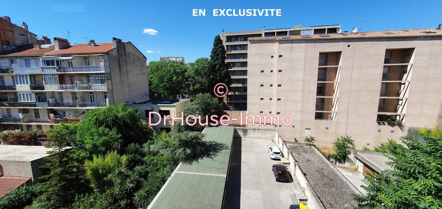 Appartement 3 pièces de 68 m² - Marseille (13005)