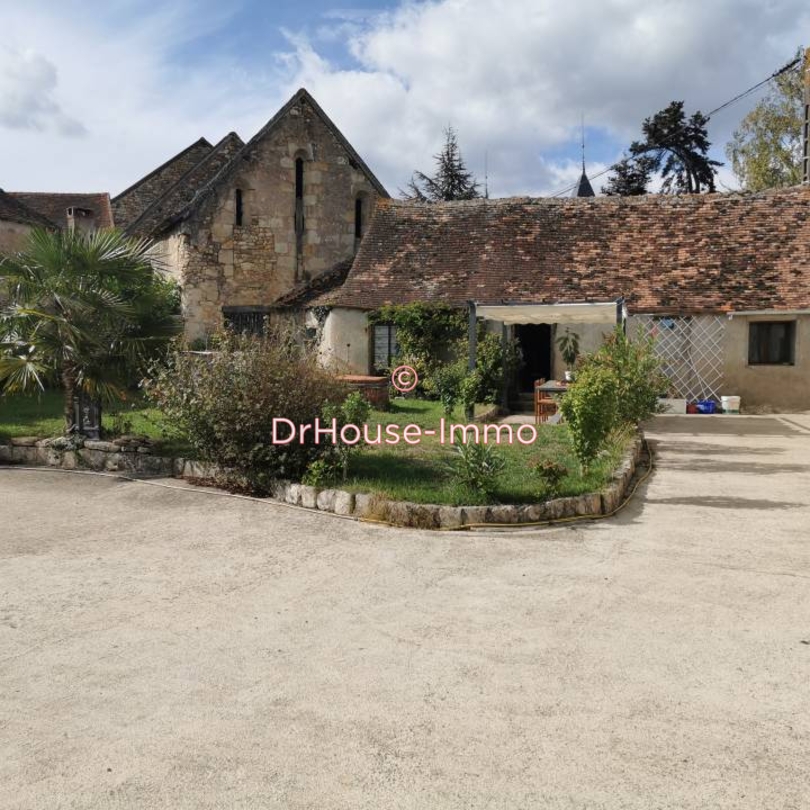 Maison 6 pièces de 145 m² - La Trimouille (86290)