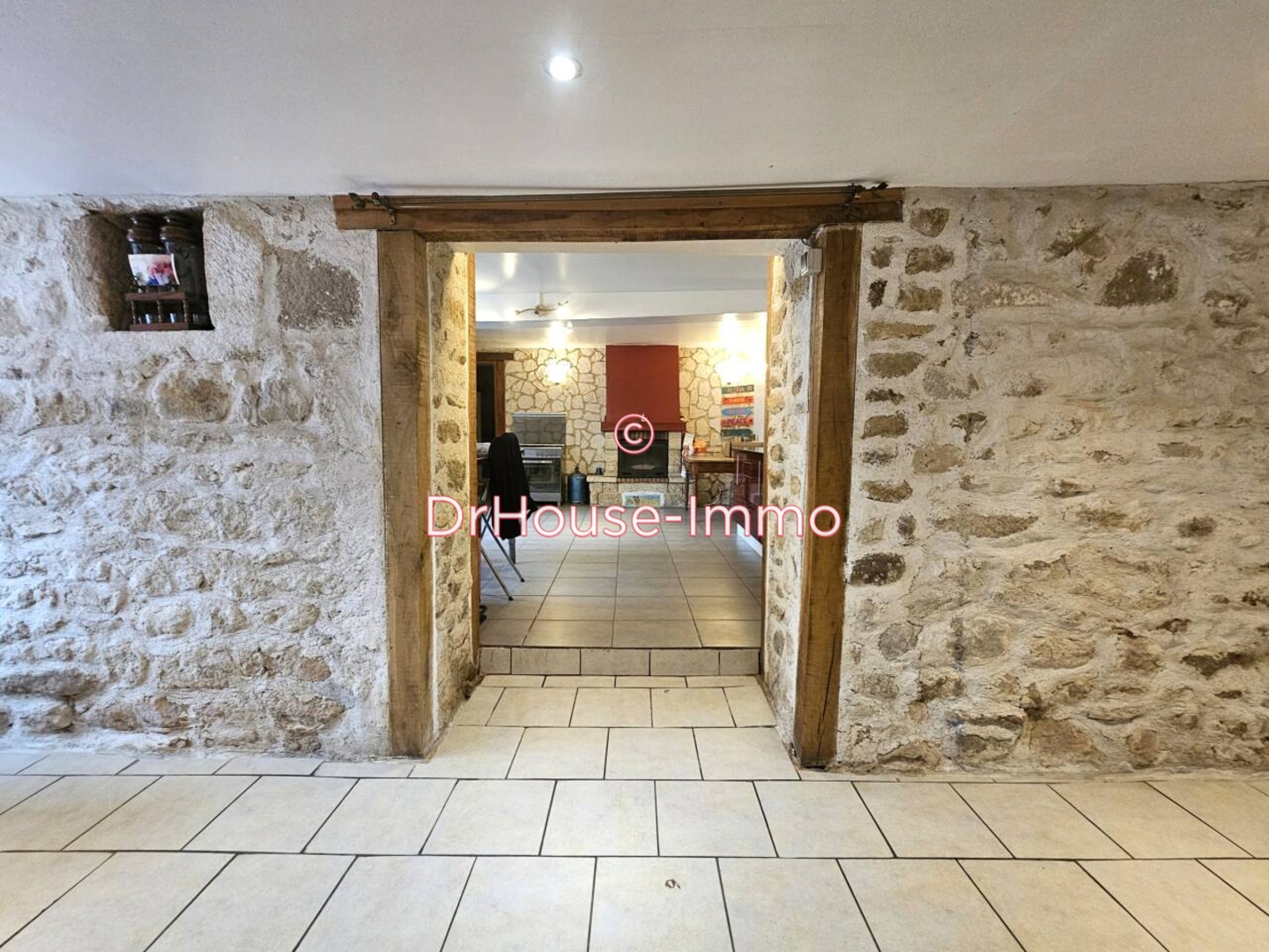 Maison 6 pièces de 145 m² - La Trimouille (86290)