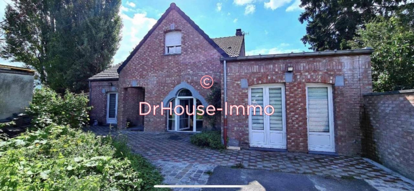 Maison 1 pièce de 230 m² - Saint-Saulve (59880)