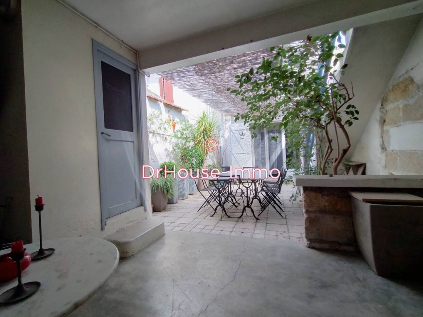 Maison 6 pièces de 147 m² - Aigues-Mortes (30220)