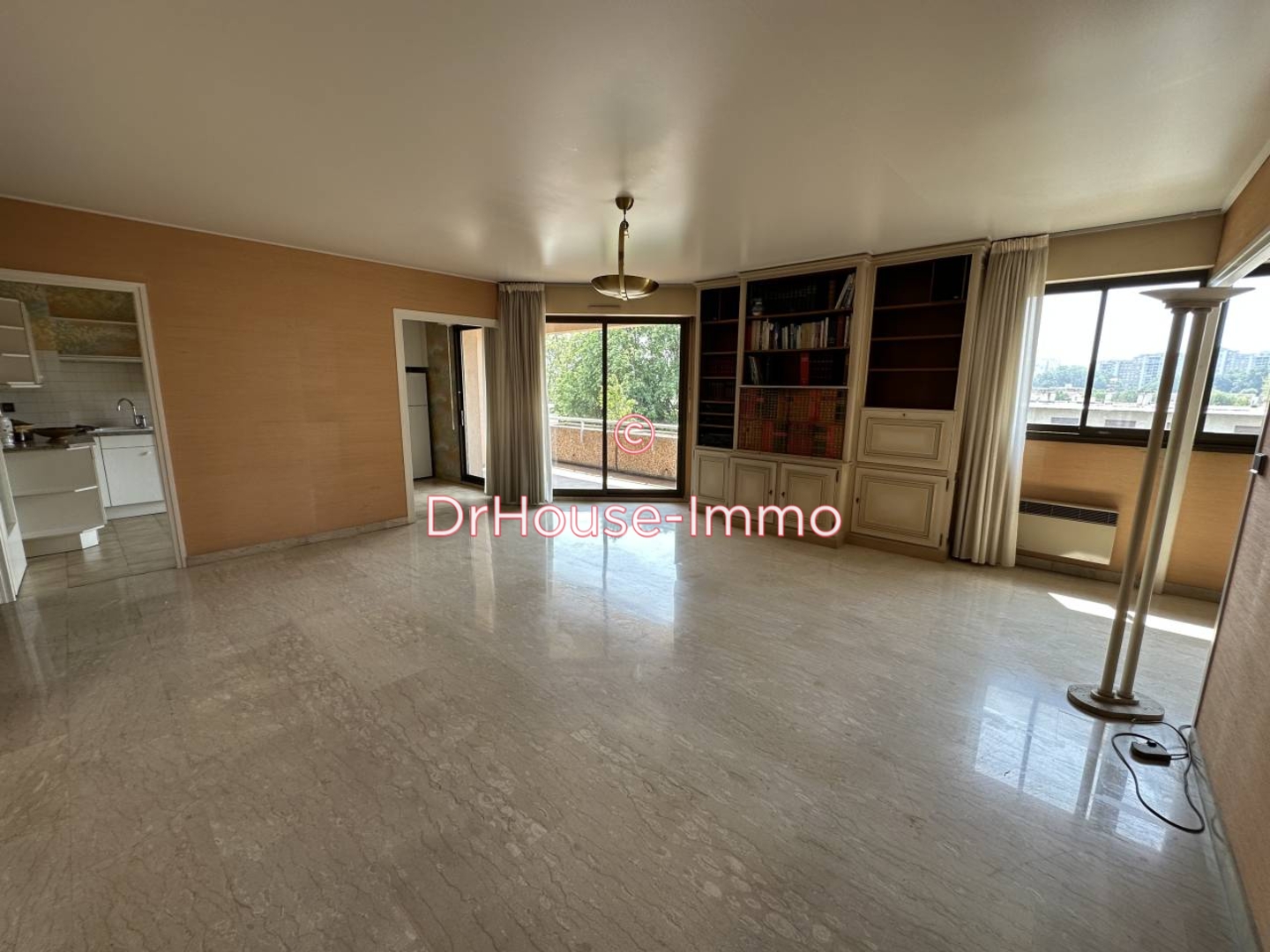Appartement 4 pièces de 102 m² - Grenoble (38100)