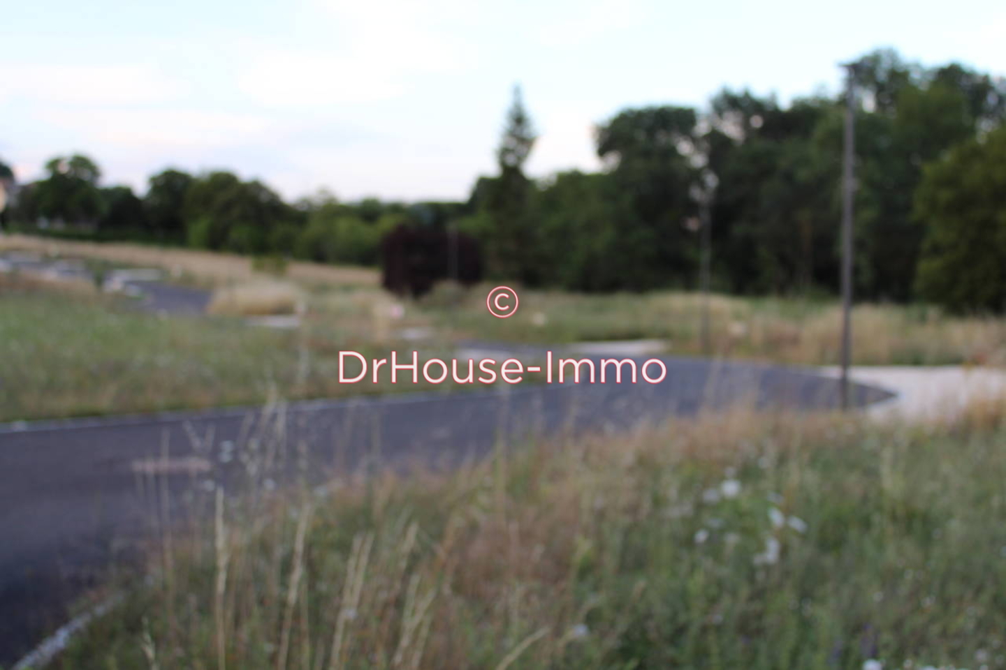 Terrain de 438 m² - Fléac (16730)