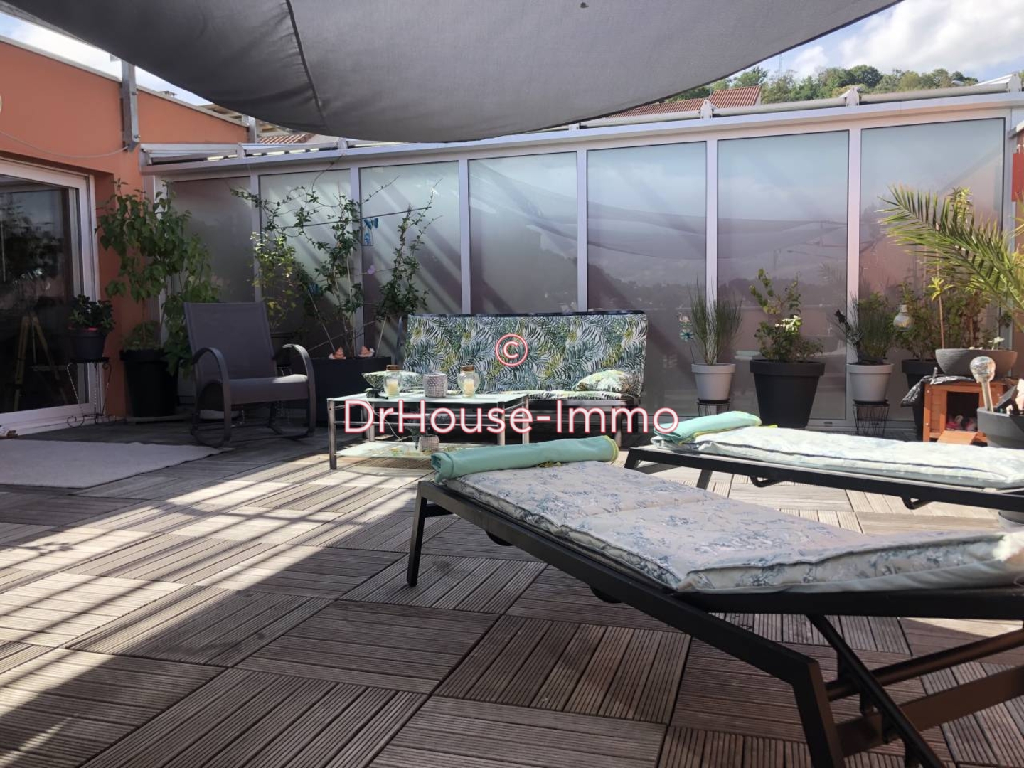 Appartement 3 pièces de 97 m² - Le Puy-en-Velay (43000)