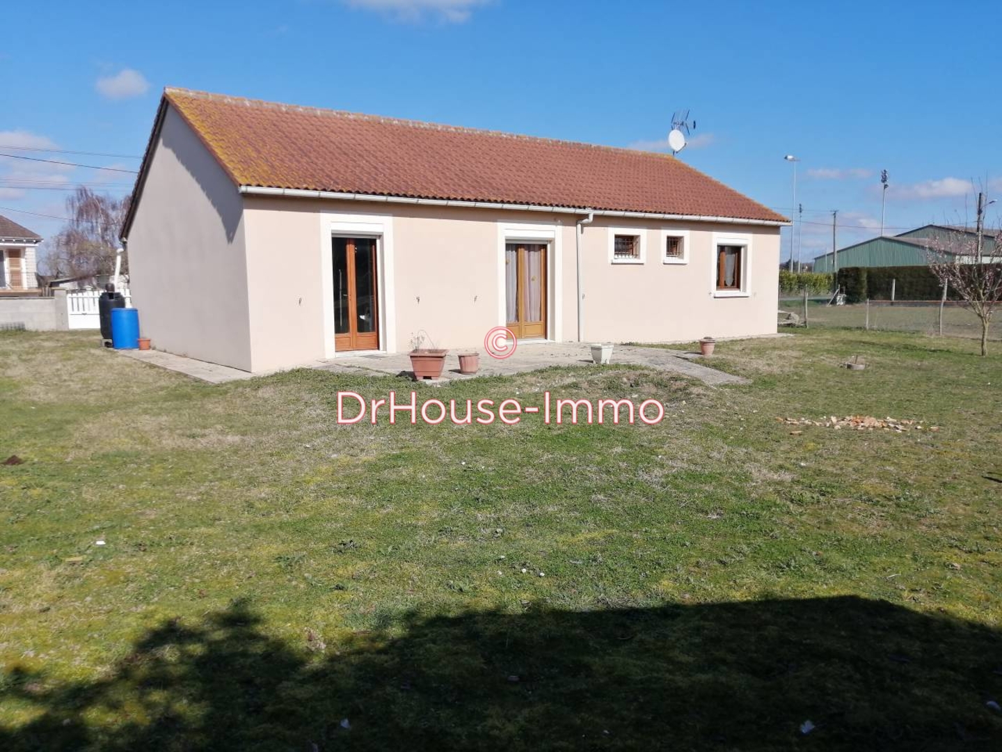 Maison 3 pièces de 65 m² - Dangé-Saint-Romain (86220)