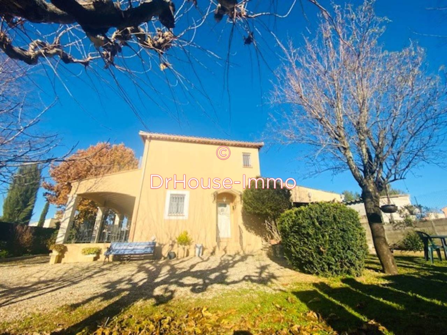 Maison 5 pièces de 120 m² - Uzès (30700)