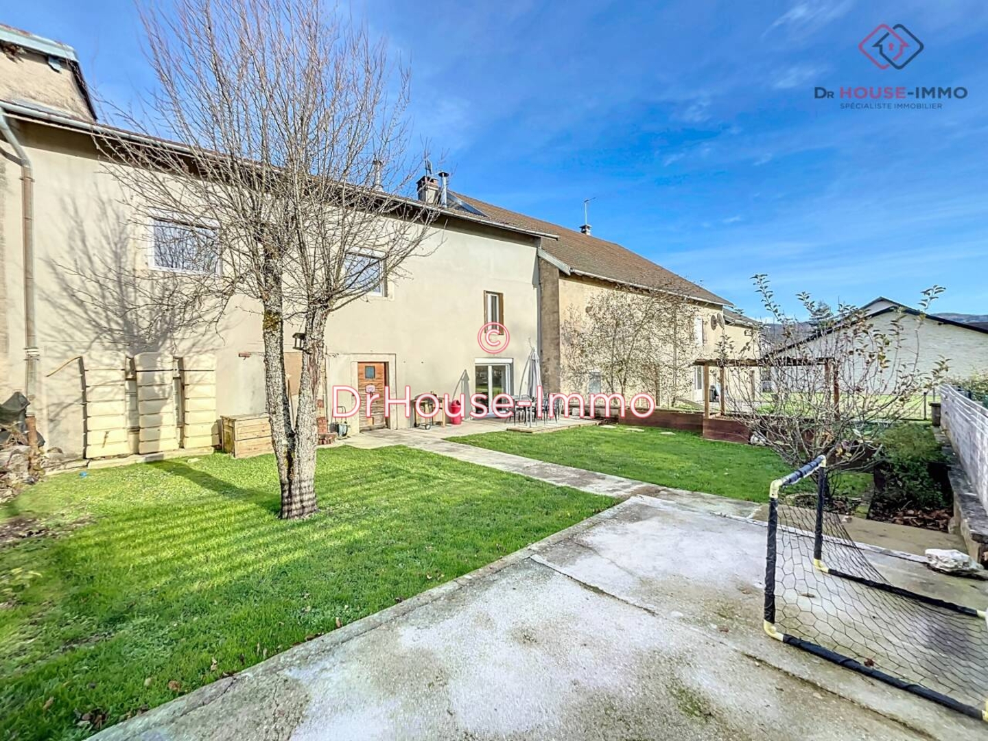 Maison 7 pièces de 176 m² - Thoiria (39130)