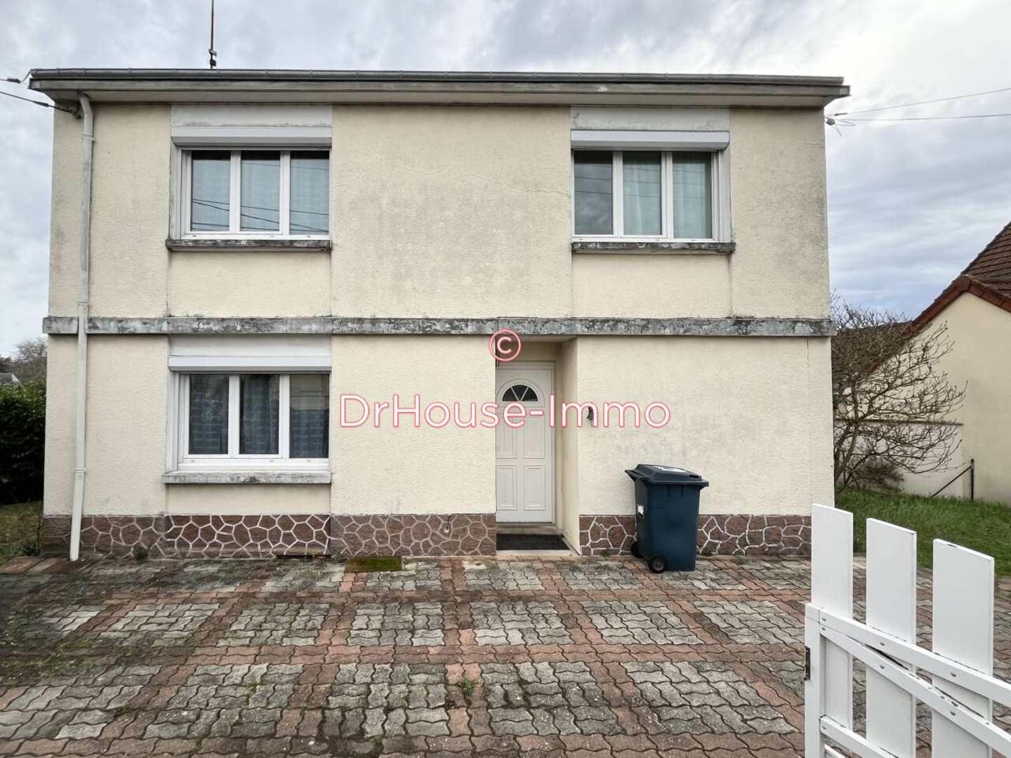 Maison 6 pièces de 97 m² - Châteauroux (36000)