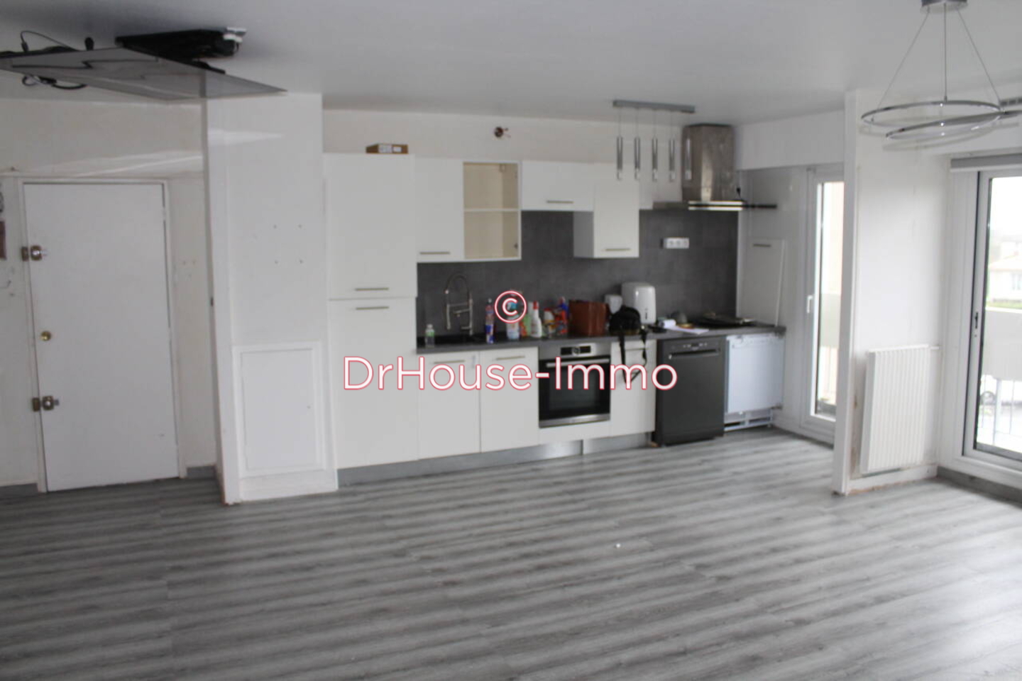 Appartement 4 pièces de 80 m² - Angoulême (16000)