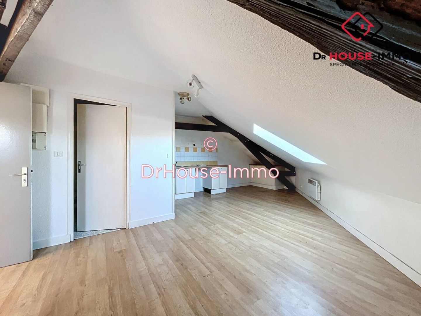 Appartement 2 pièces de 23 m² - Périgueux (24000)