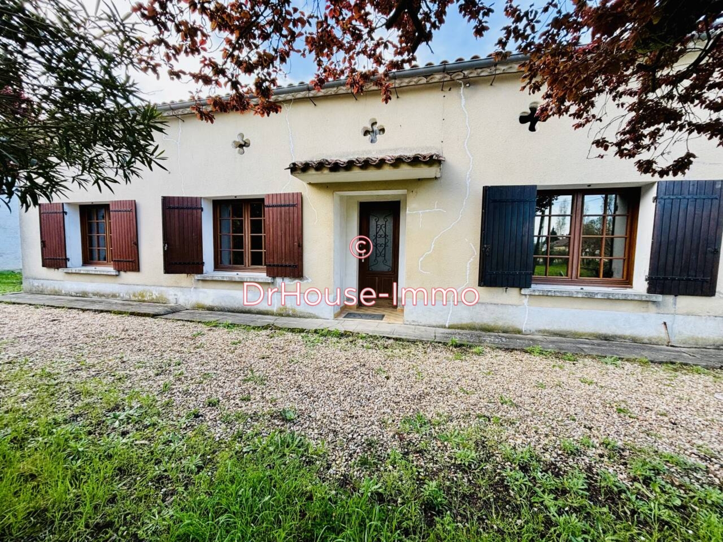 Maison 6 pièces de 150 m² - Le Fleix (24130)
