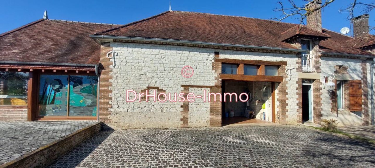 Maison 6 pièces de 192 m² - Eaux-Puiseaux (10130)