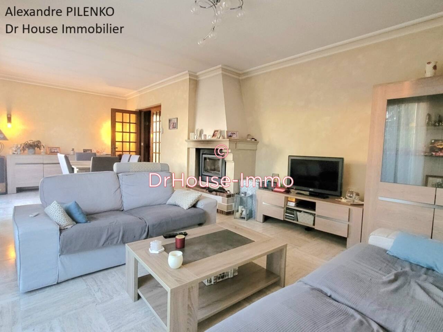 Maison 7 pièces de 120 m² - Saint-Rémy (71100)