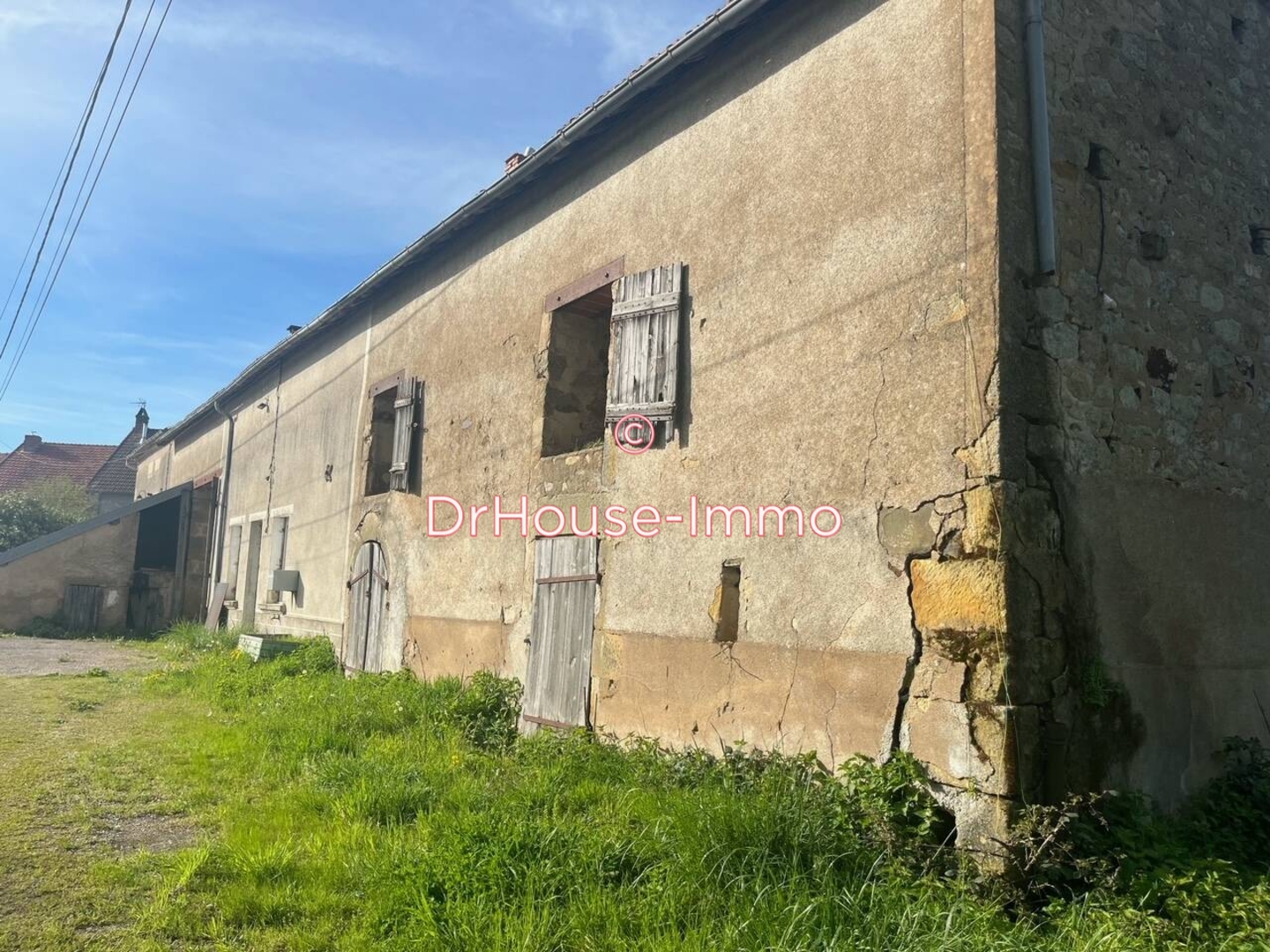 Maison 2 pièces de 160 m² - Igornay (71540)