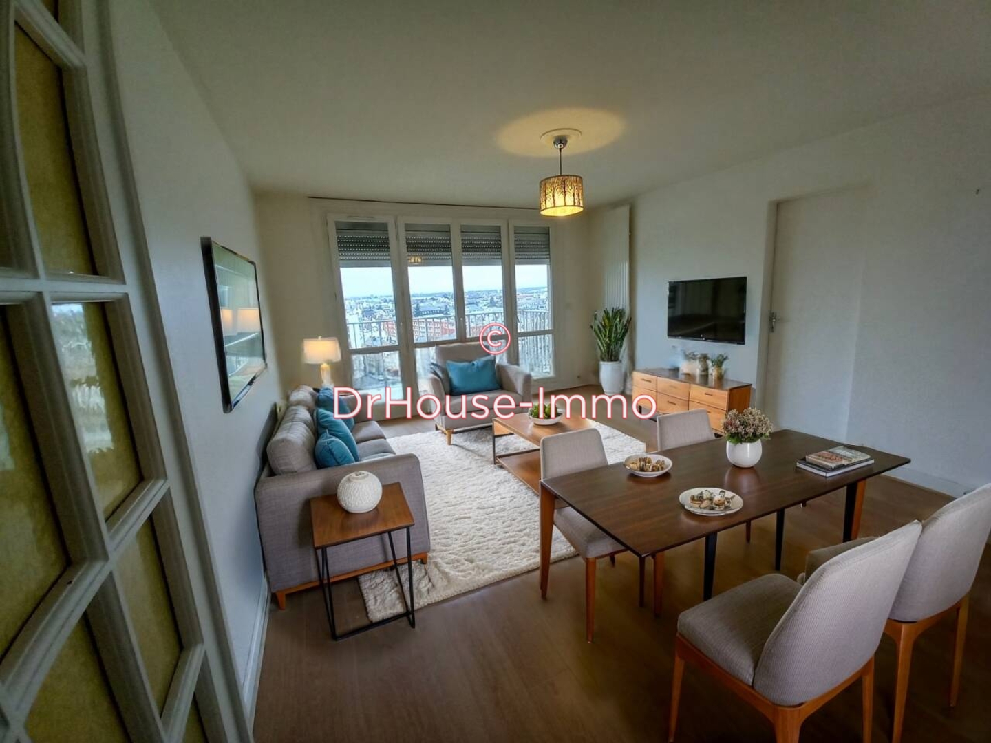 Appartement 3 pièces de 73 m² - Orléans (45000)