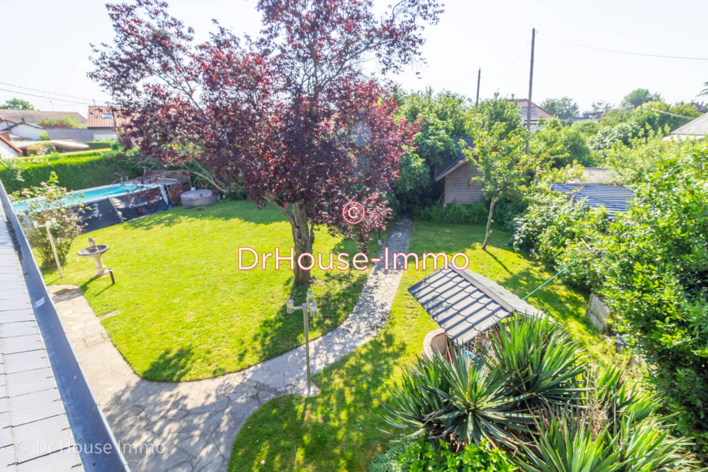 Maison 9 pièces de 200 m² - Chevannes (91750)