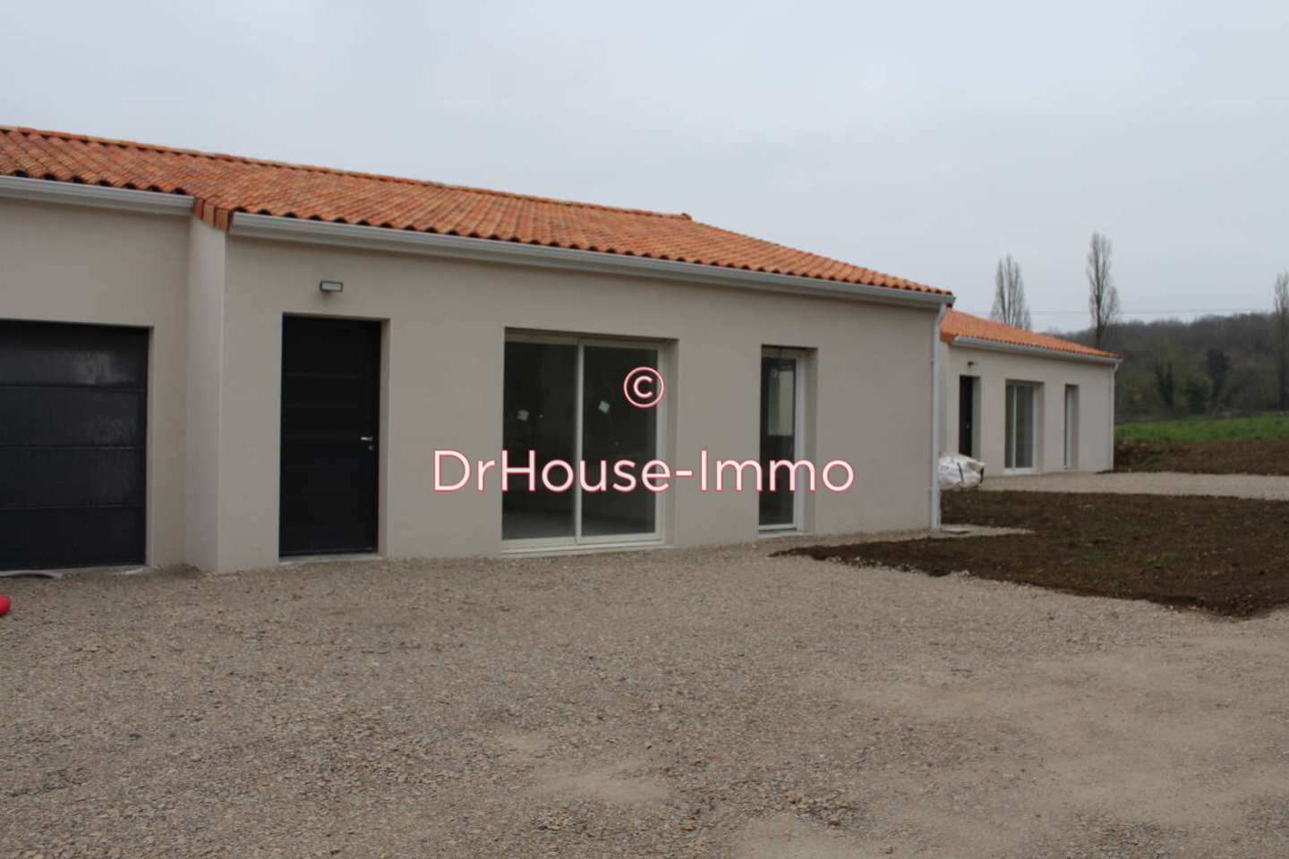 Maison 5 pièces de 91 m² - Champniers (16430)