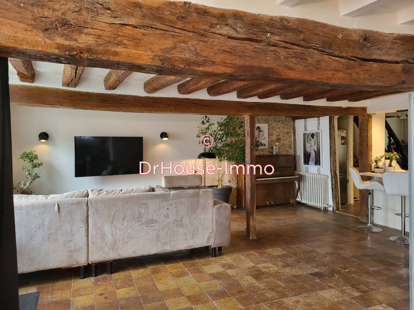Maison 6 pièces de 162 m² - Dollon (72390)