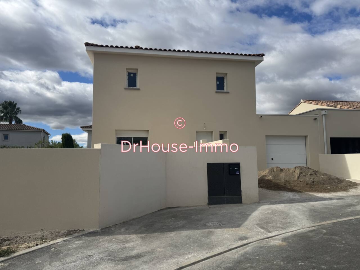 Maison 4 pièces de 102 m² - Valros (34290)