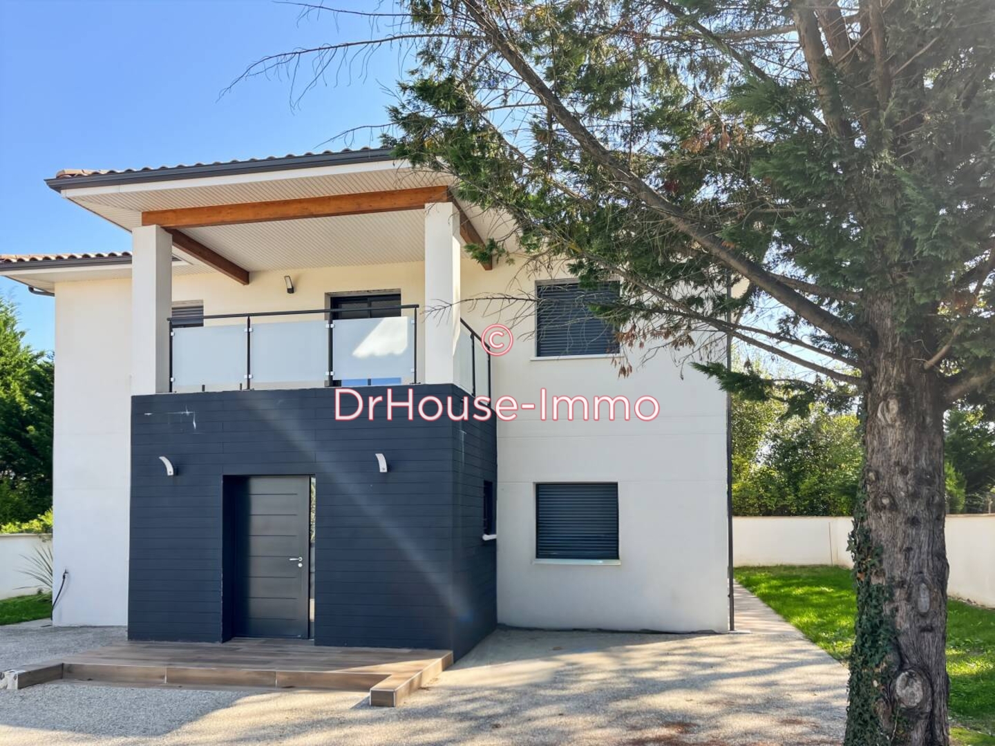 Maison 6 pièces de 173 m² - Yvrac (33370)