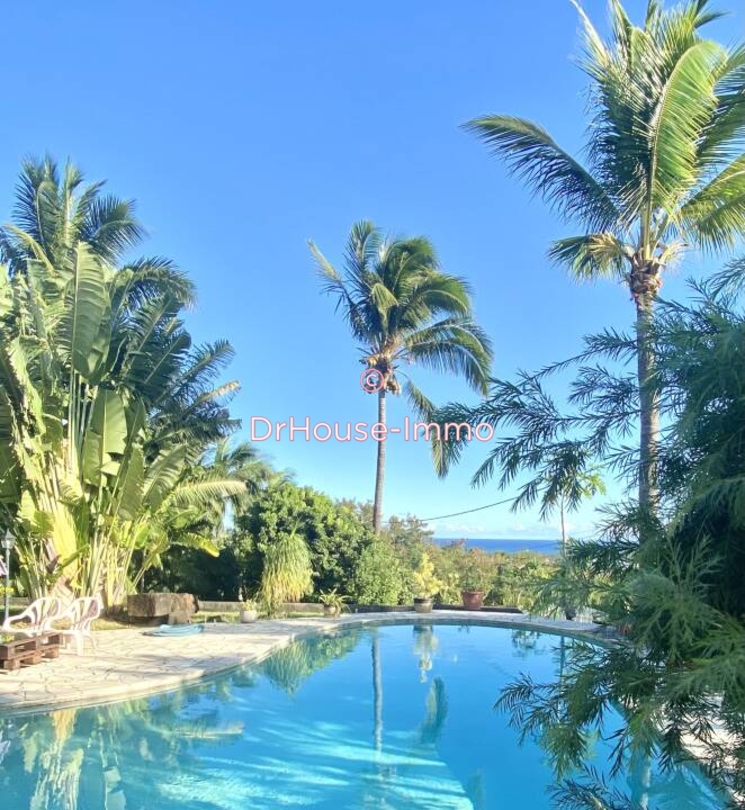 Maison 7 pièces de 145 m² - Étang-Salé (97427)