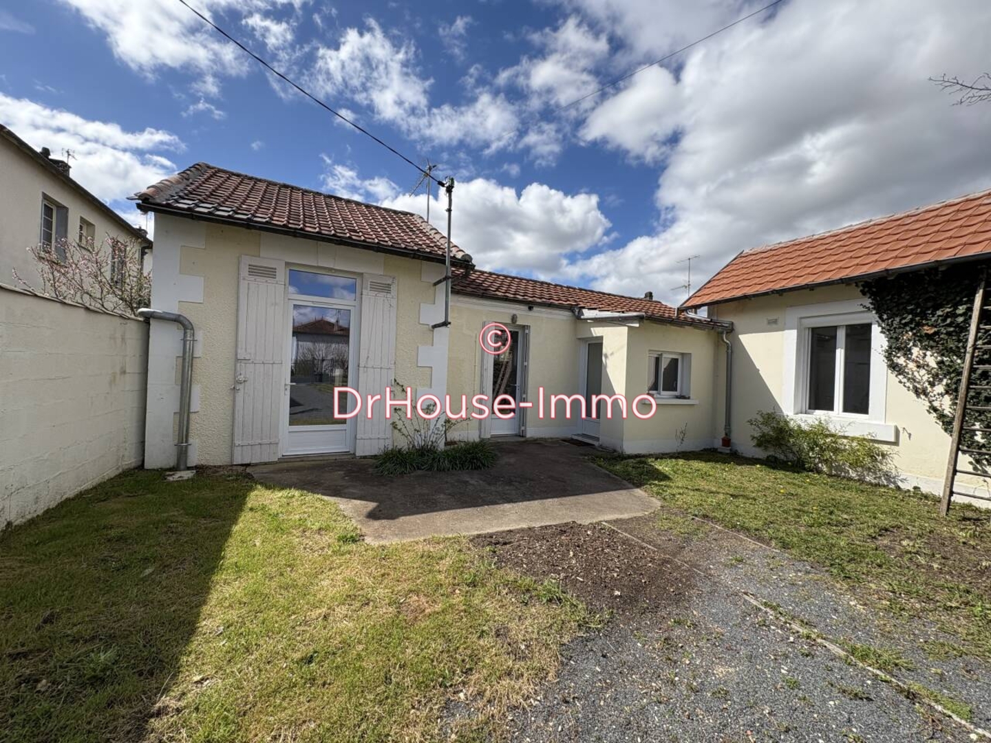 Maison 3 pièces de 70 m² - Périgueux (24000)