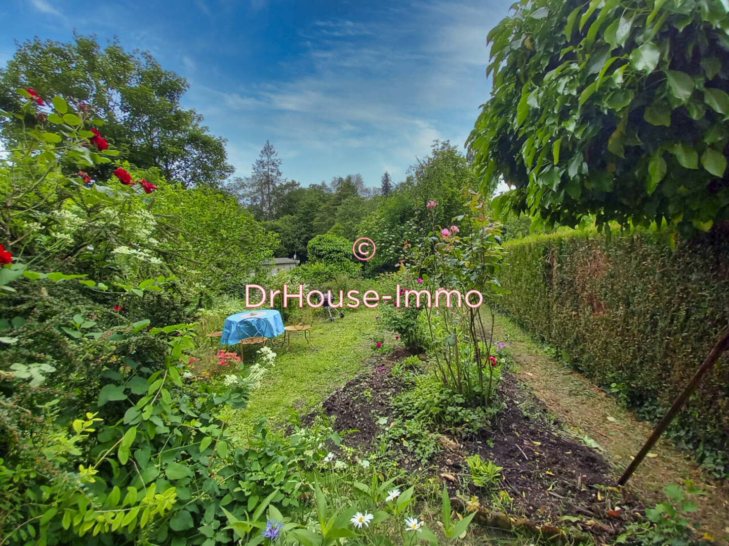 Maison 7 pièces de 136 m² - Autry-le-Châtel (45500)