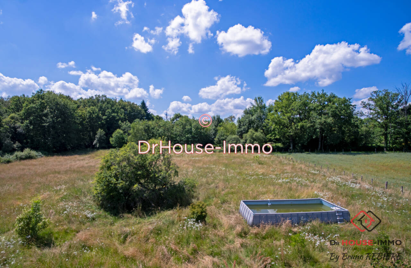 Maison 4 pièces de 160 m² - La Coquille (24450)