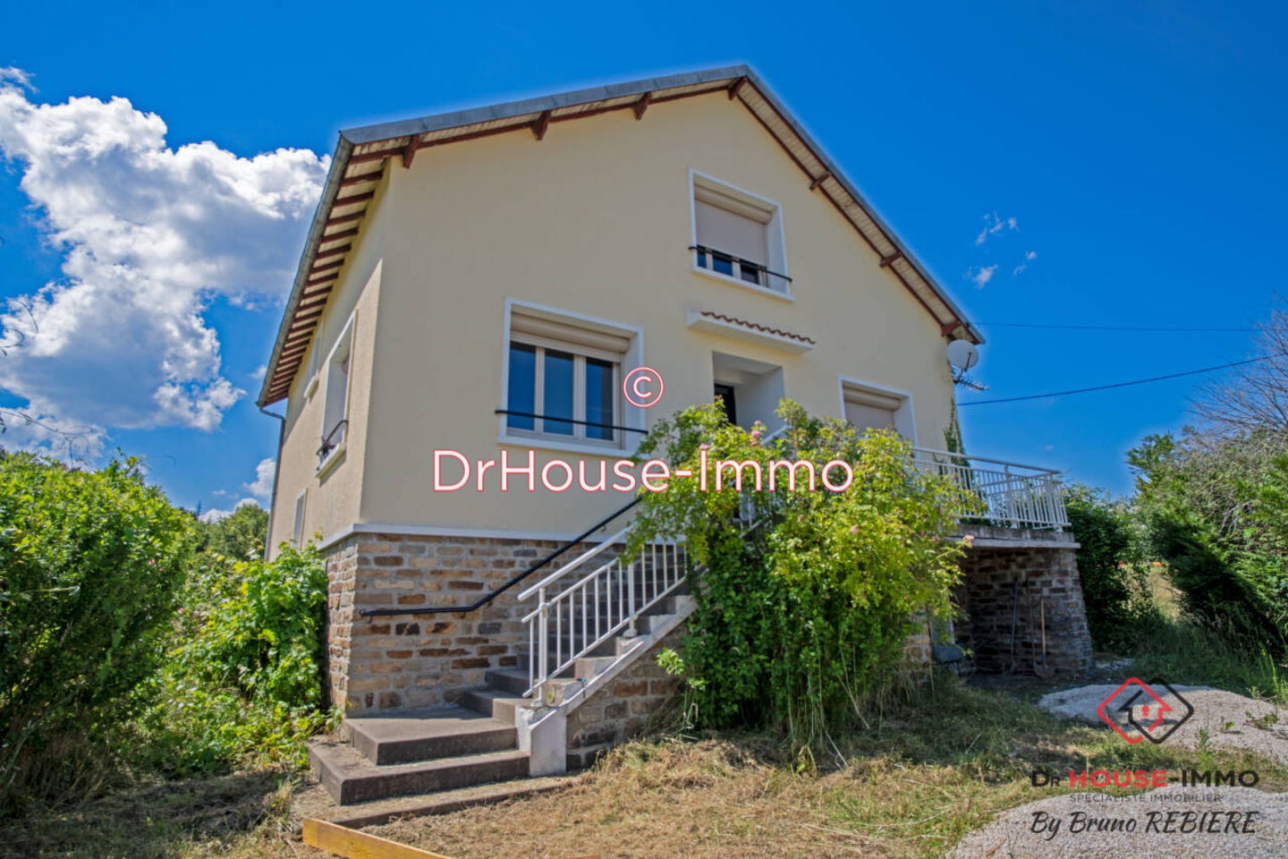 Maison 4 pièces de 160 m² - La Coquille (24450)