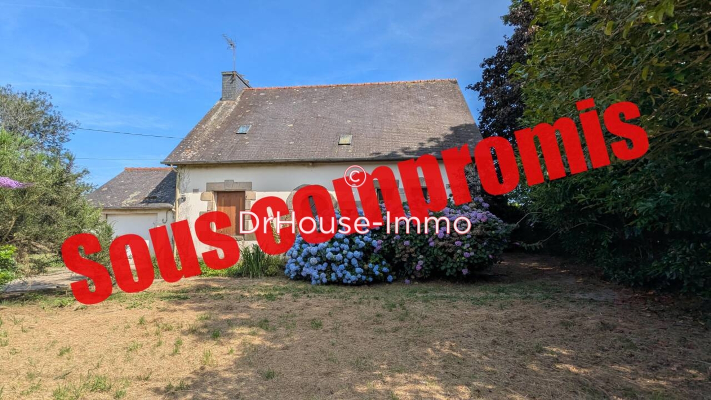 Maison 5 pièces de 120 m² - Roudouallec (56110)