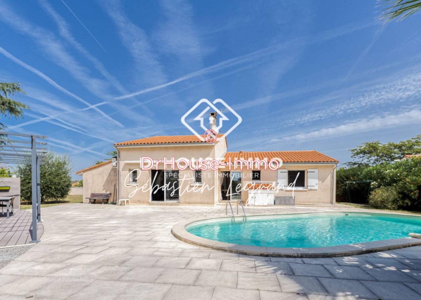 Maison 6 pièces de 120 m² - Parempuyre (33290)