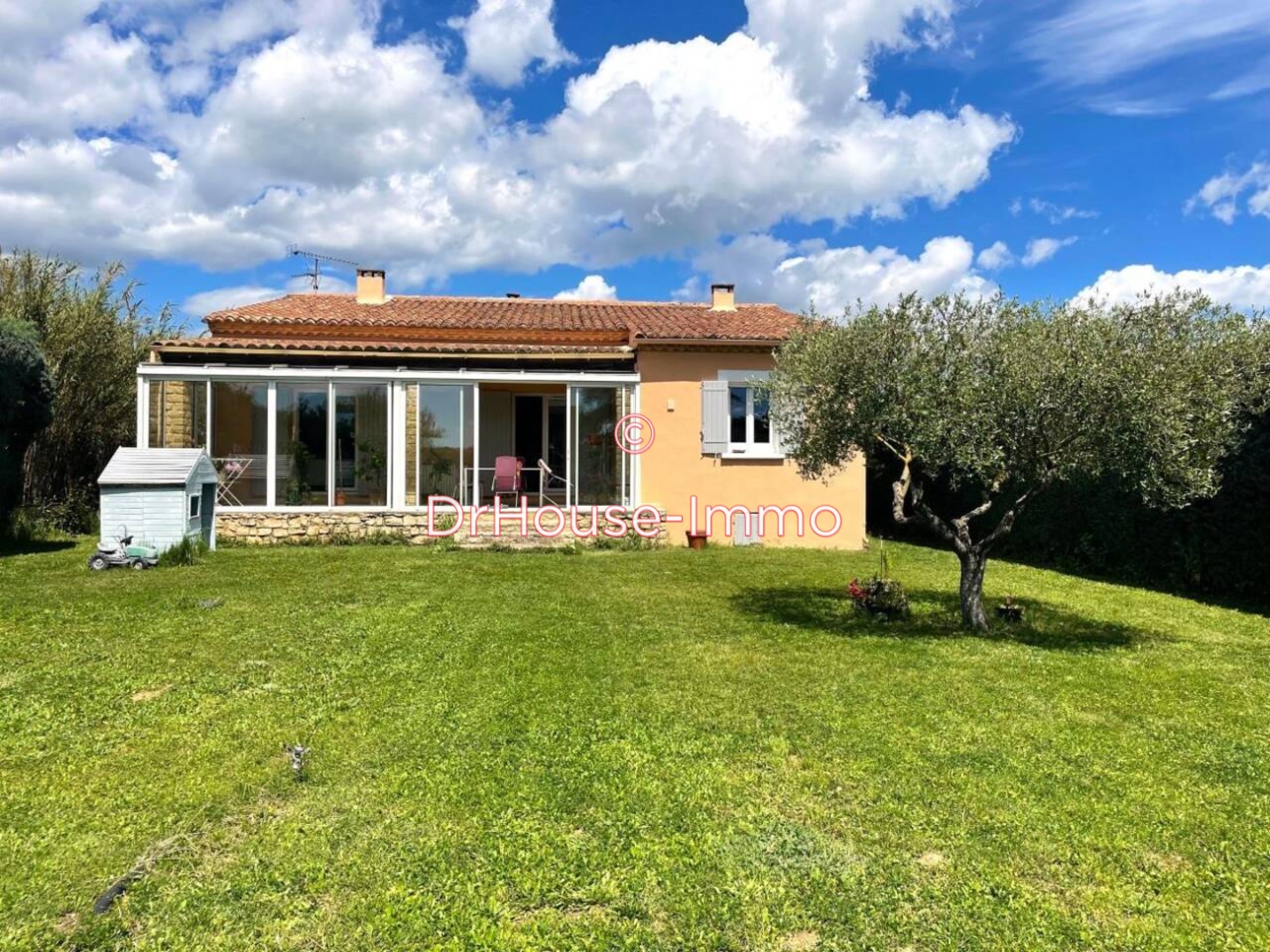 Maison 5 pièces de 190 m² - Uzès (30700)