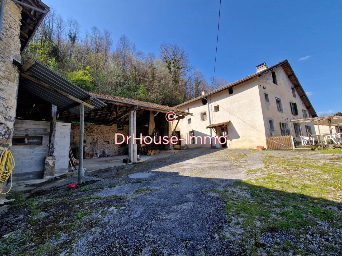 Maison 5 pièces de 167 m² - Oriol-en-Royans (26190)