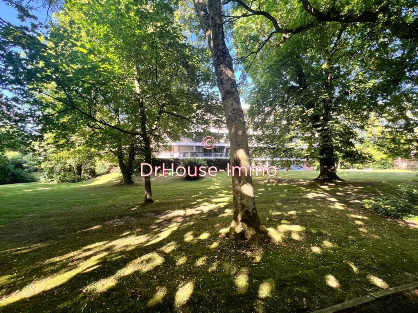 Appartement 4 pièces de 93 m² - Saint-Saulve (59880)