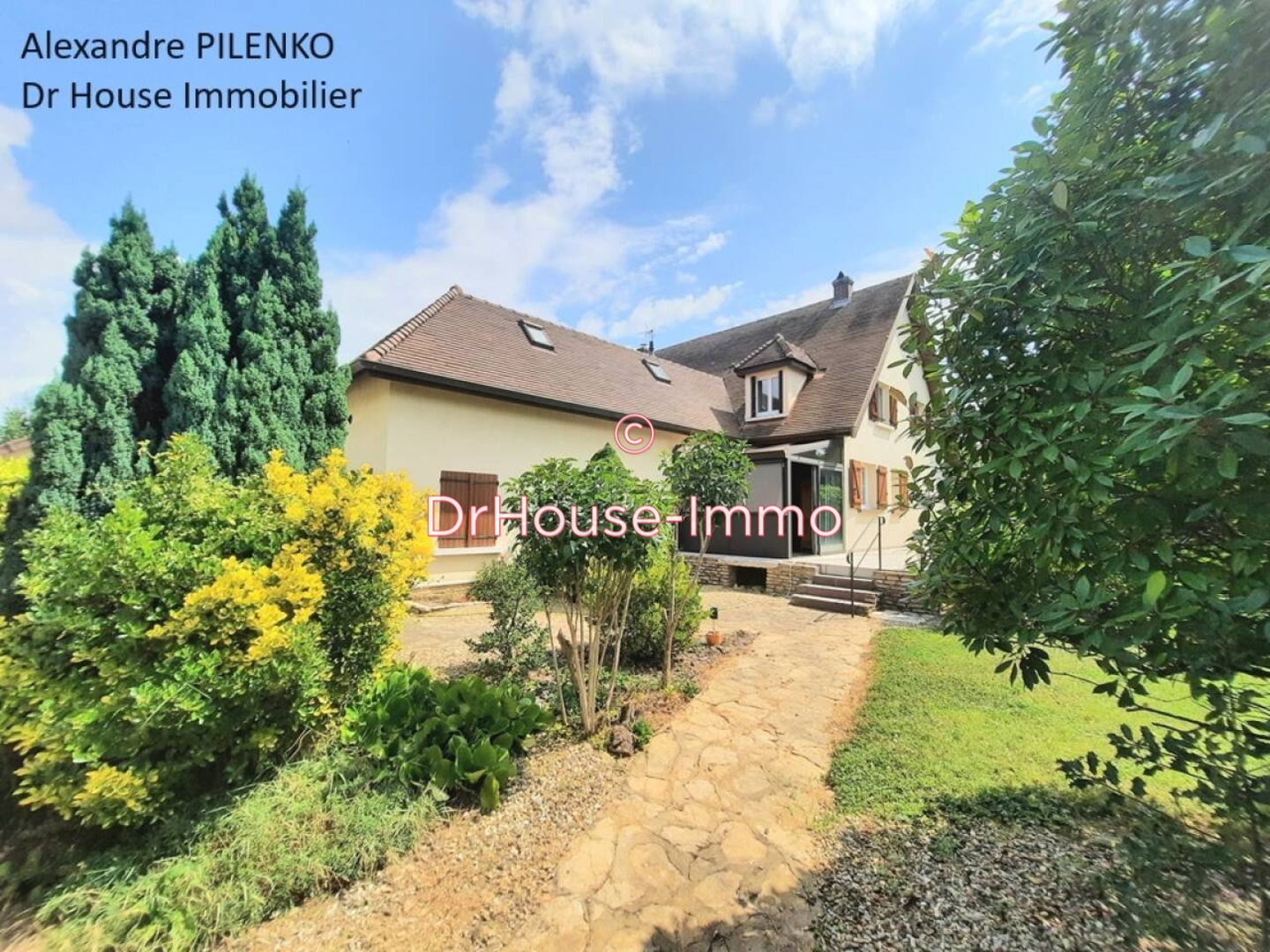 Maison 8 pièces de 160 m² - Chalon-sur-Saône (71100)