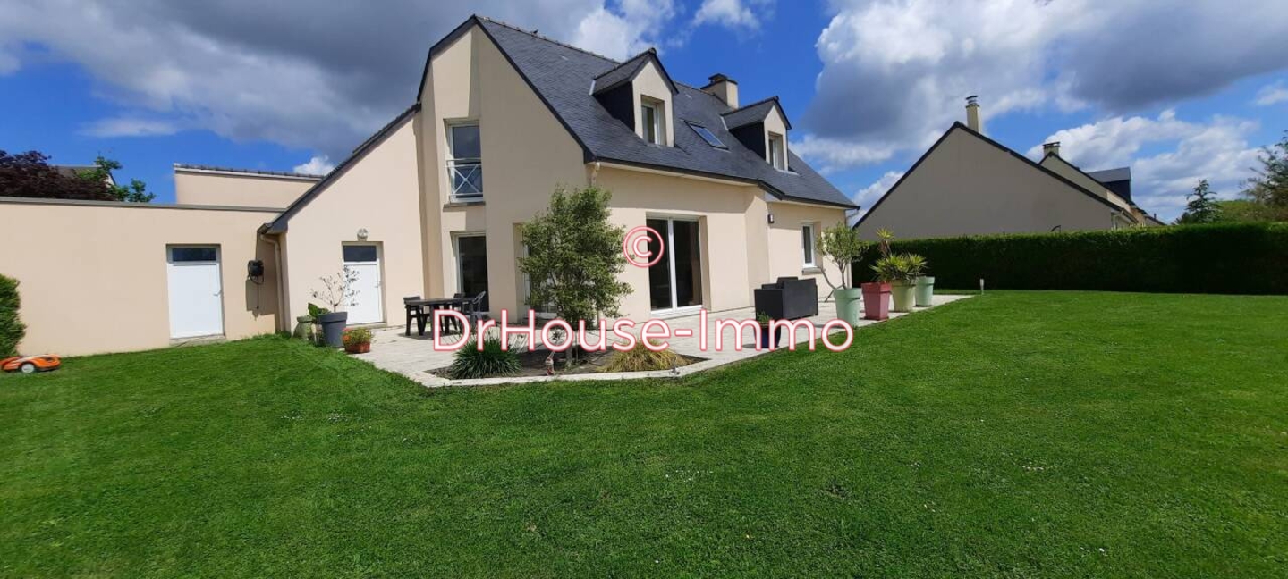 Maison 6 pièces de 132 m² - Saint-Quentin-sur-le-Homme (50220)