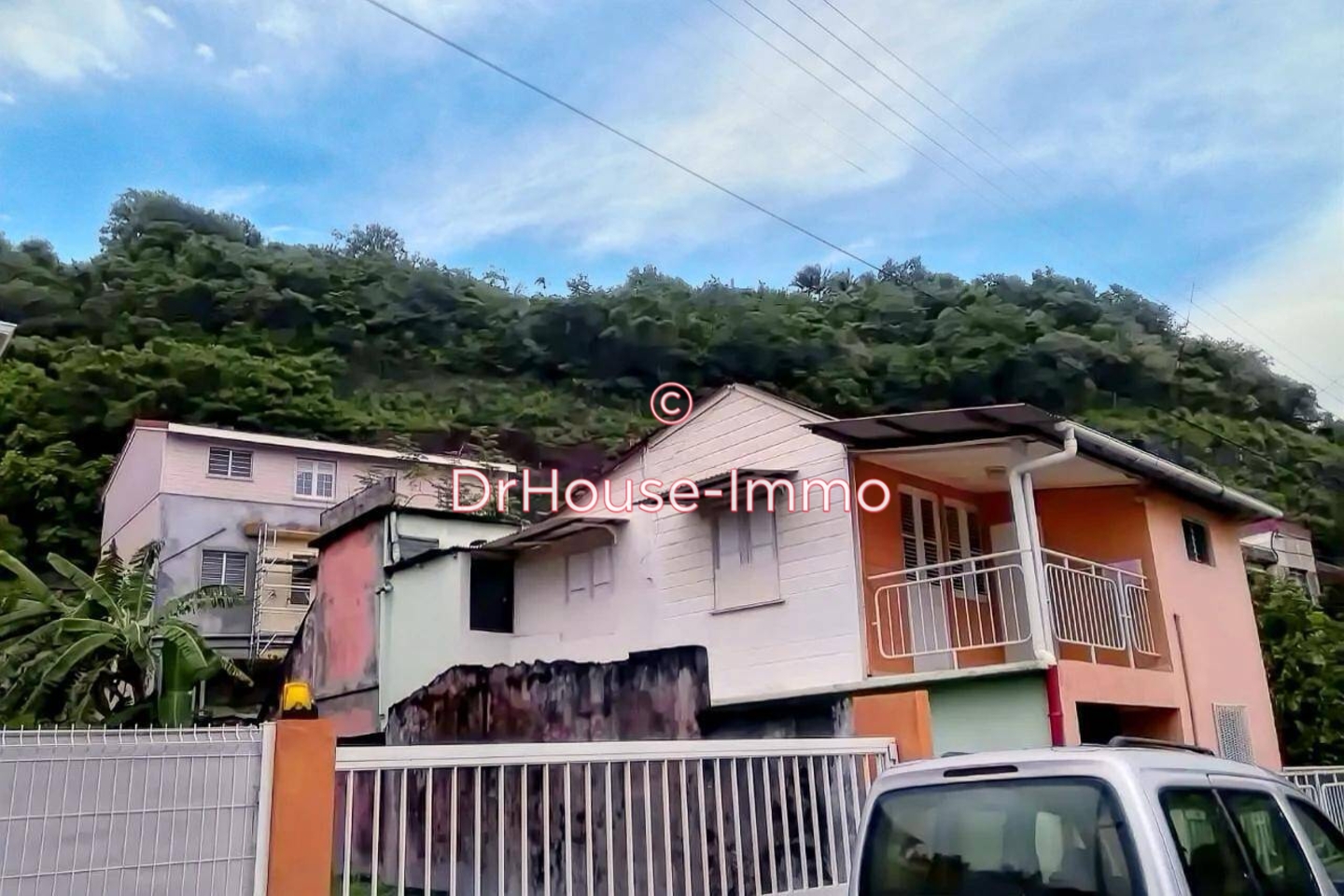 Maison 9 pièces de 171 m² - Fort-de-France (97200)