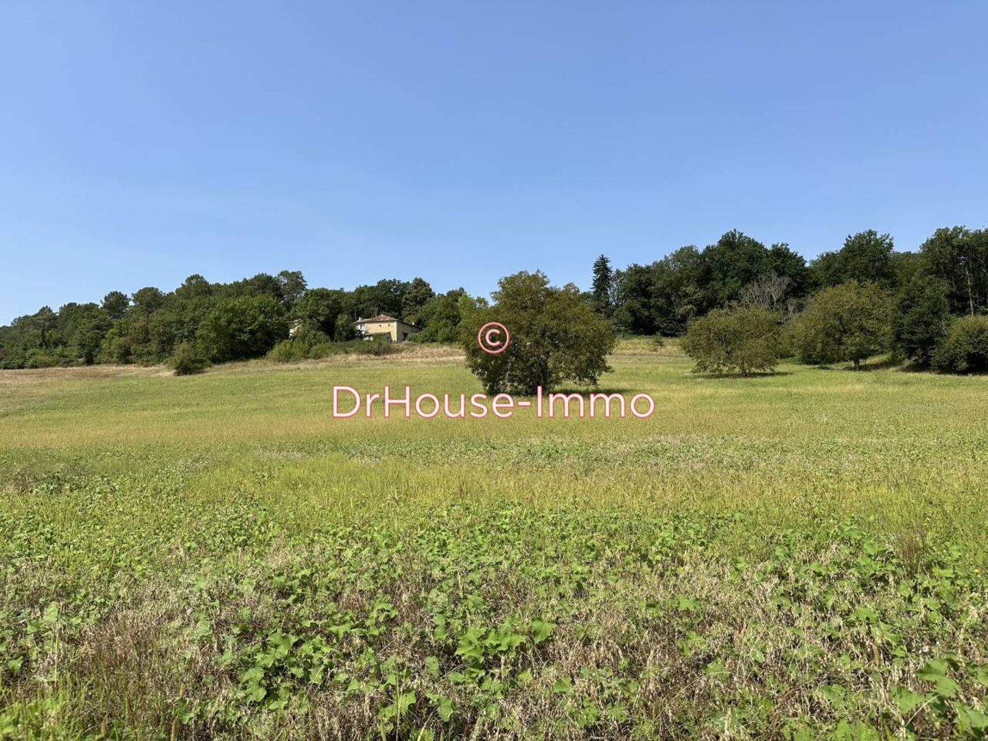 Maison 5 pièces de 90 m² - Saint-Aquilin (24110)