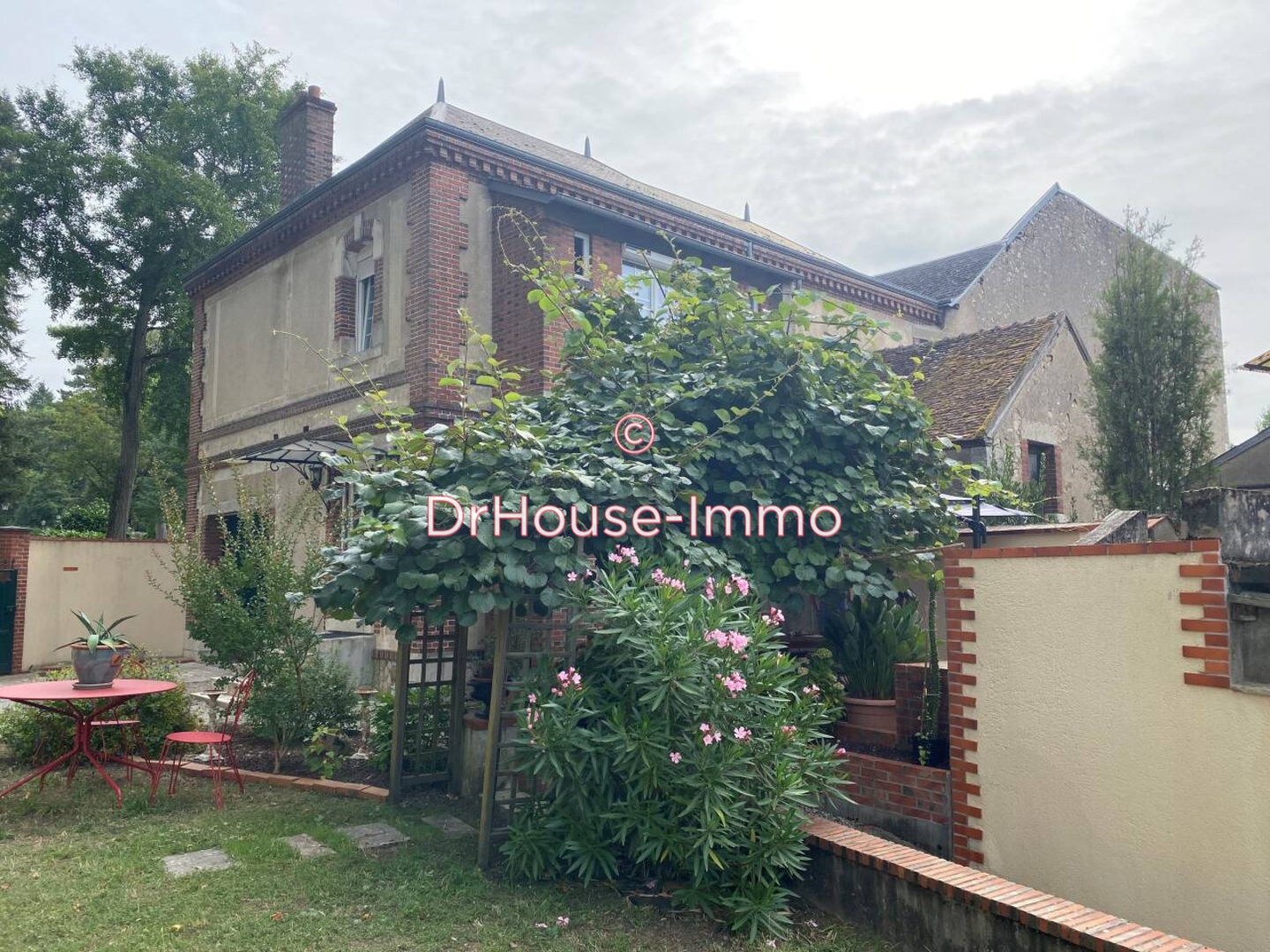 Maison 5 pièces de 144 m² - Briare (45250)