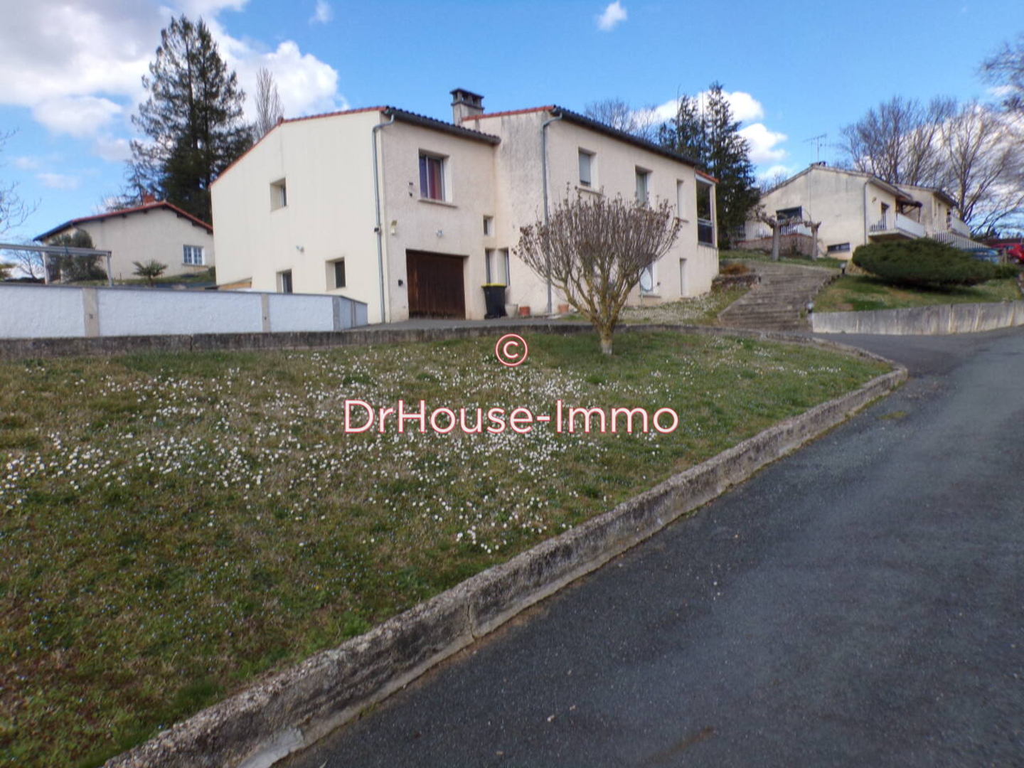 Maison 5 pièces de 111 m² - Carmaux (81400)