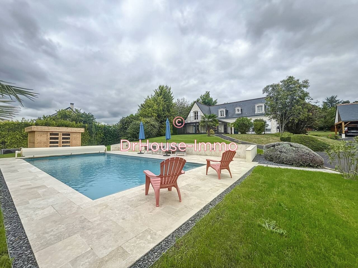 Maison 5 pièces de 203 m² - Sainte-Maure-de-Touraine (37800)