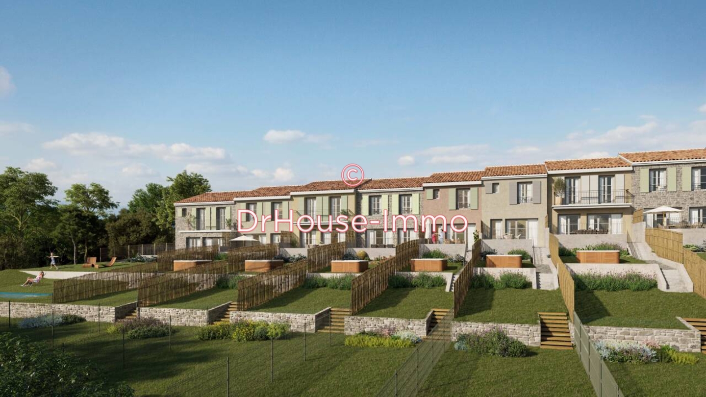 Maison 4 pièces de 89 m² - La Garde-Freinet (83680)