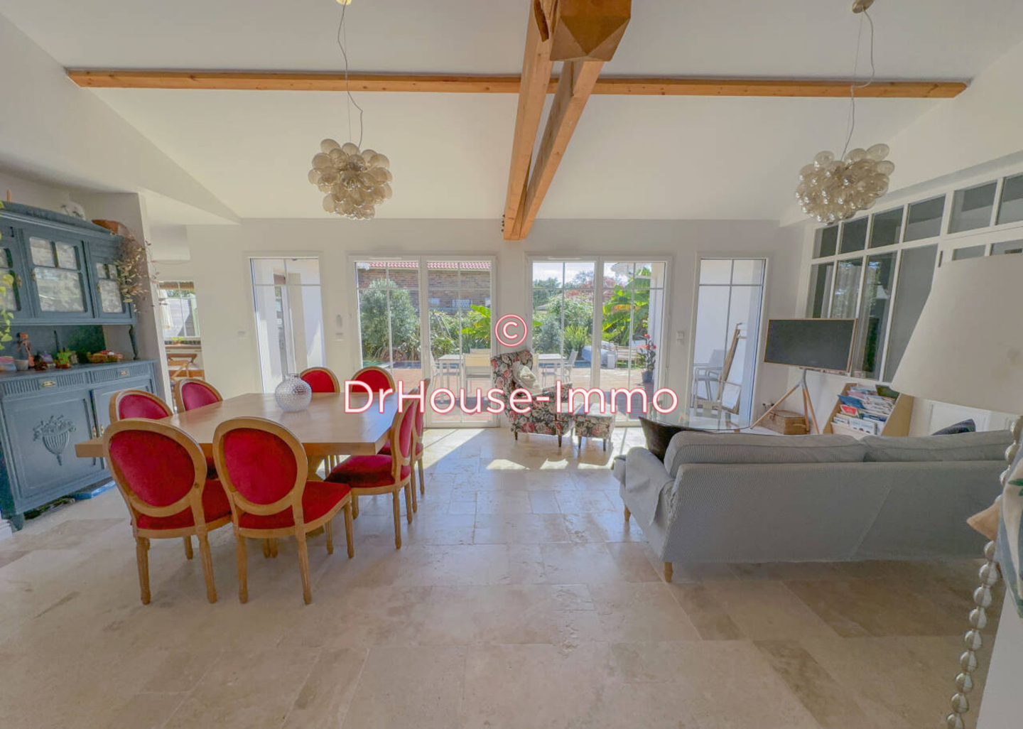 Maison 5 pièces de 130 m² - Le Porge (33680)